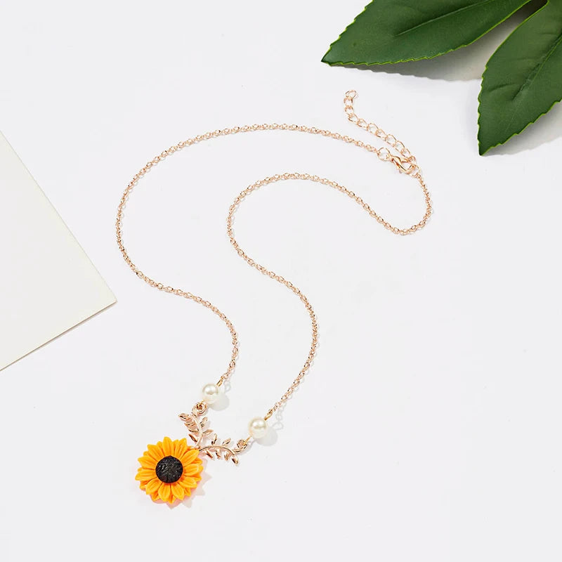 Cute Sunflower Necklace