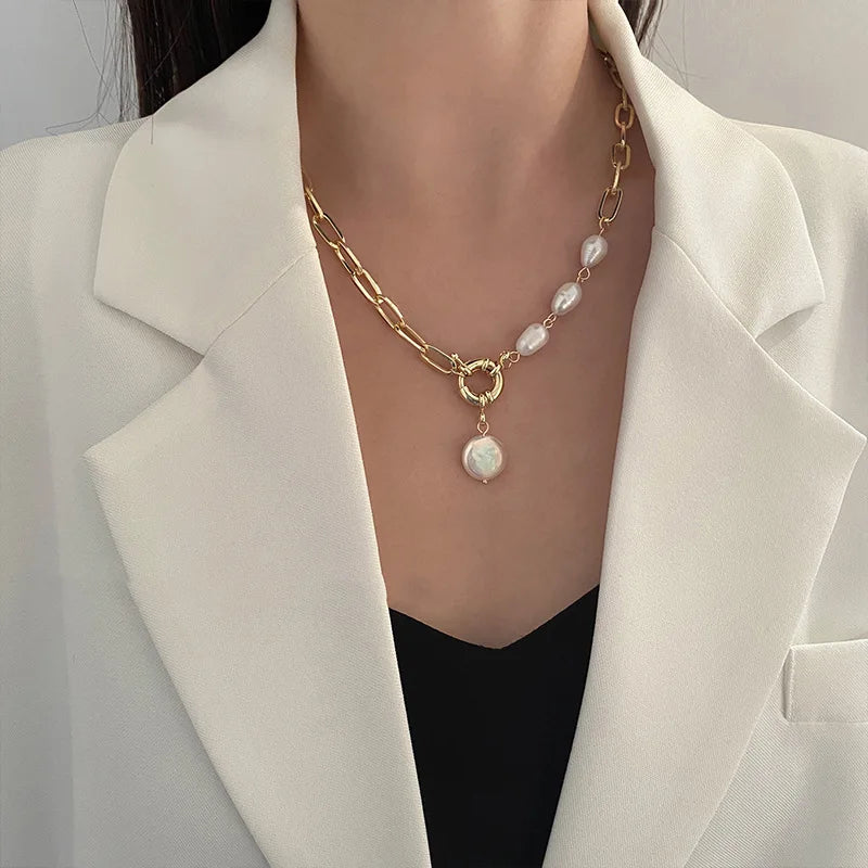 Layered Pearl Thick Chains Pendant Necklace