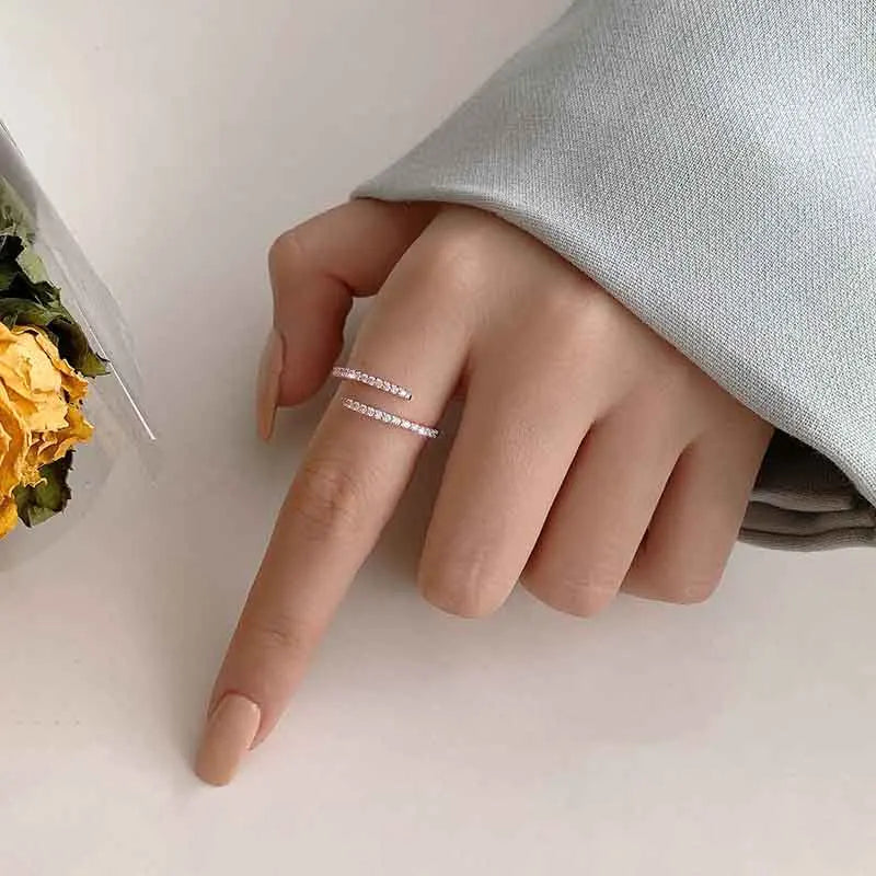 Minimalist Thin Rings with Brilliant Cubic Zircon for Women