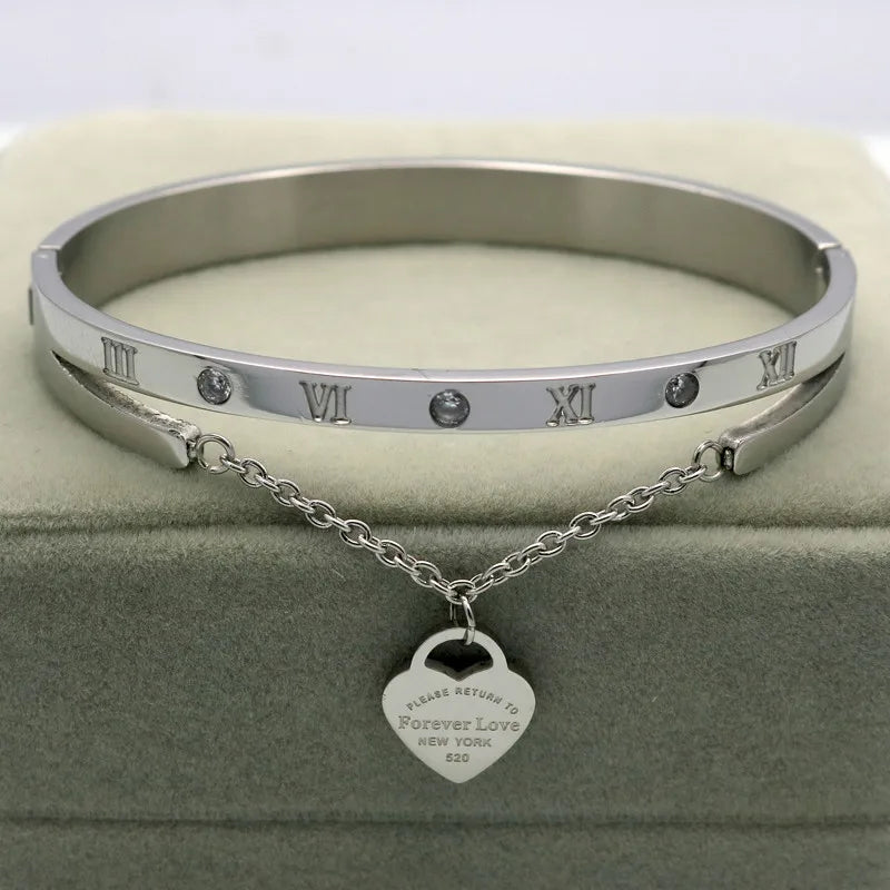 Hanging Heart Label Forever Love Bracelet