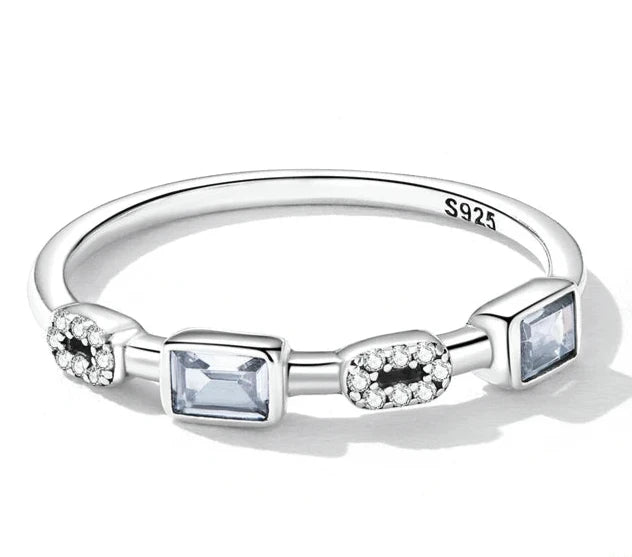 925 Sterling Silver Square Cubic Zirconia Ring