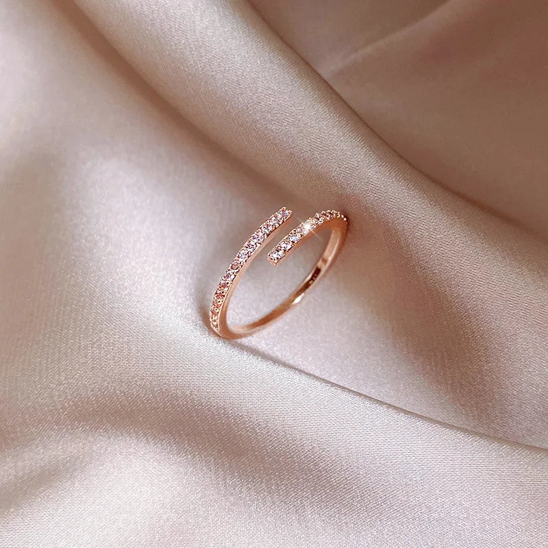 Minimalist Thin Rings with Brilliant Cubic Zircon for Women