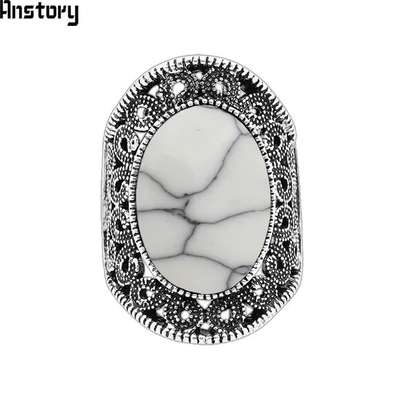 Vintage Hollow Flower Oval Stone Ring