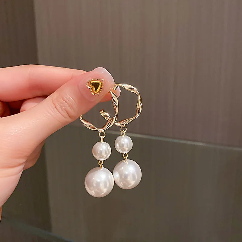 Rhinestone Pearl Stud Earrings